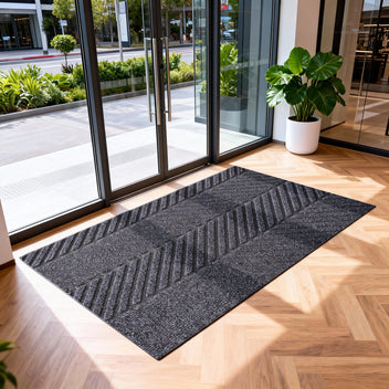 Garvee Front Door Mat for Outdoor Entry, 31.5x47 in Non Slip Weatherproof Entrance Doormat, Heavy Duty Waterproof Weather Mat for Hallway Entryway Mudroom Porch, Black